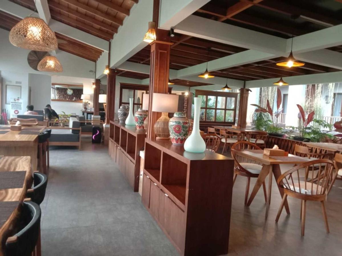 圣泰托拉哈酒店 兰特包 外观 照片